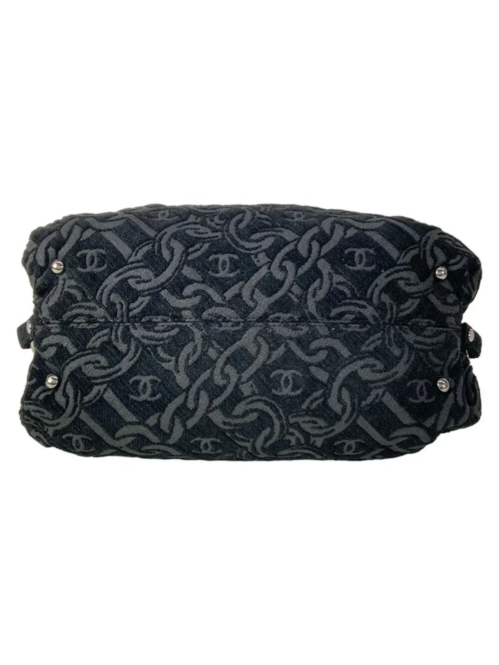 Chanel Shoulder Bag Black Silver CC Logo